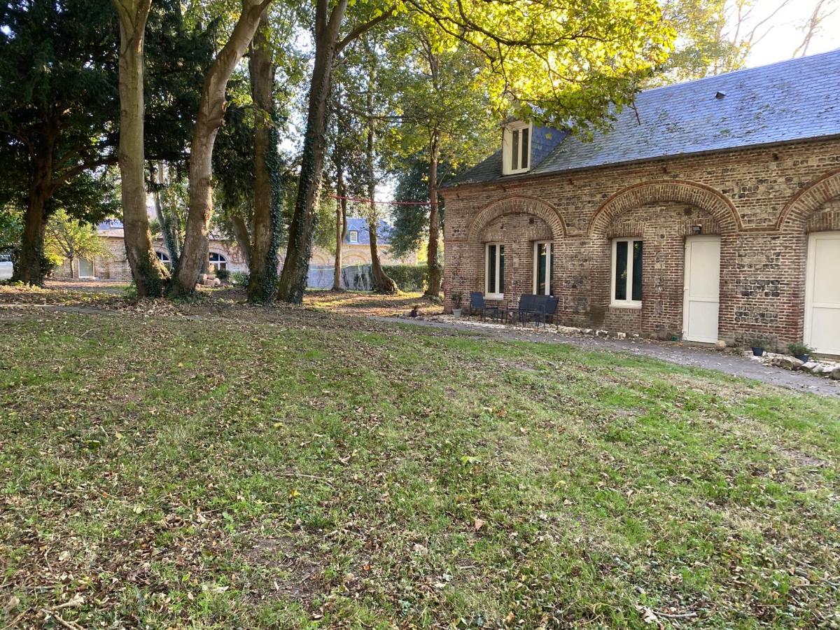 Les Gites Du Chateau Du Cedre Manneville-ès-Plains 외부 사진